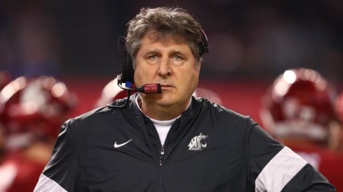Dec 27, 2019; Phoenix, Arizona, USA; Washington State Cougars head coach Mike Leach against the Air Force Falcons during the Cheez-It Bowl at Chase Field. Mandatory Credit: Mark J. Rebilas-USA TODAY Sports